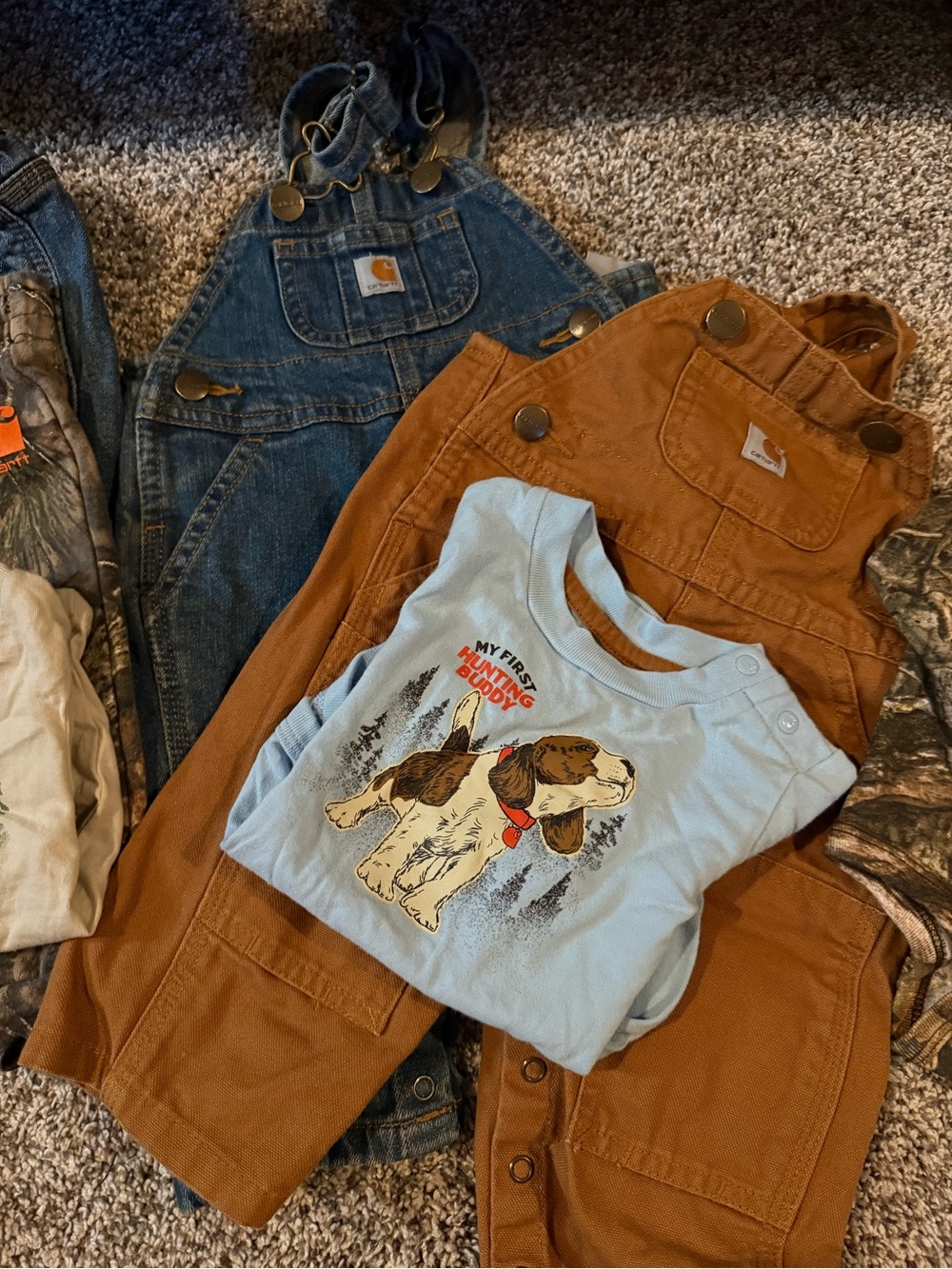 3 months Carhartt Brown & Denim Mix: Kids Workwear Set with Camo & Graphic Tees - Picture 4 of 7